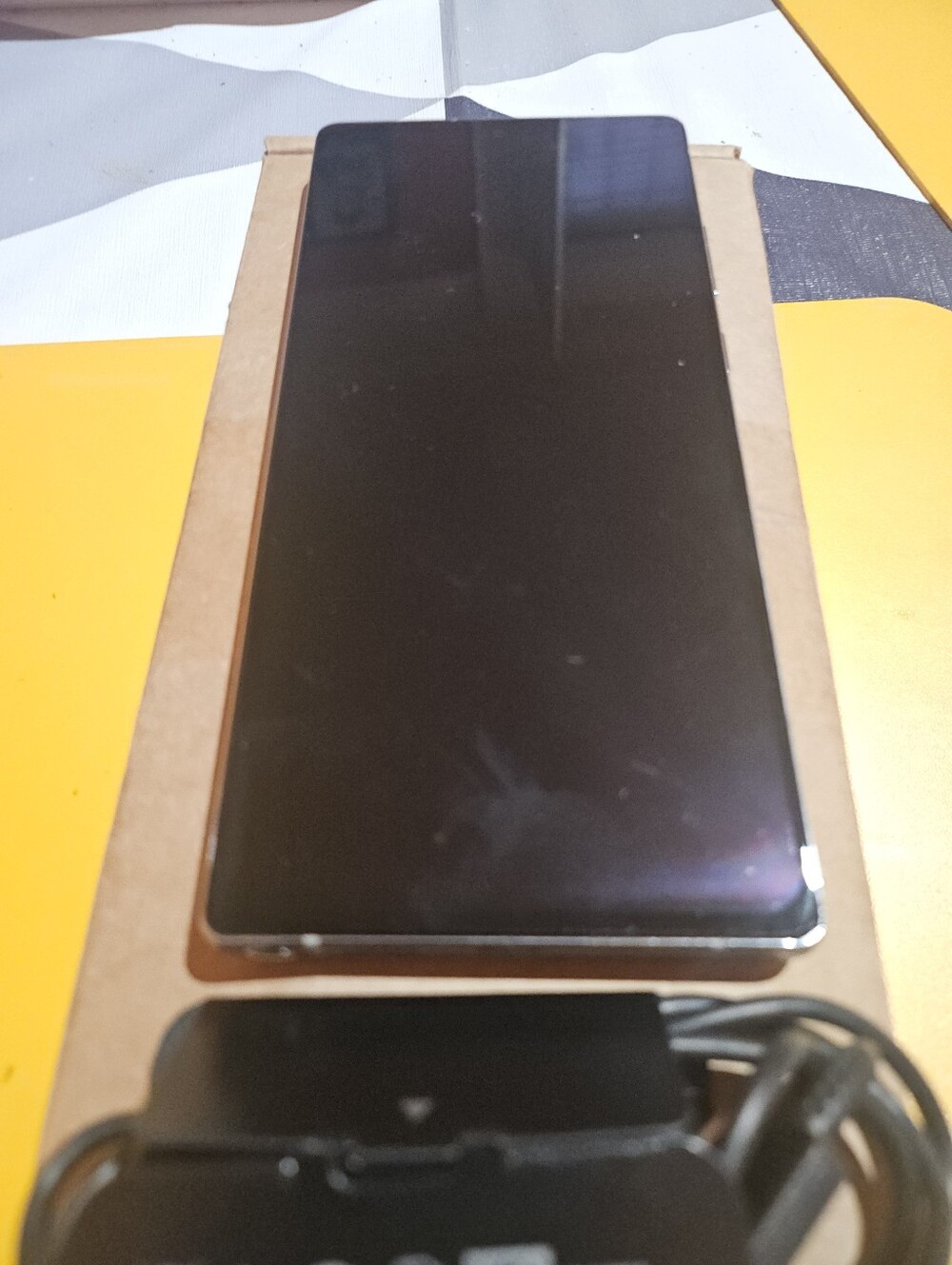 Samsung Galaxy Note20 5G Black Front Display